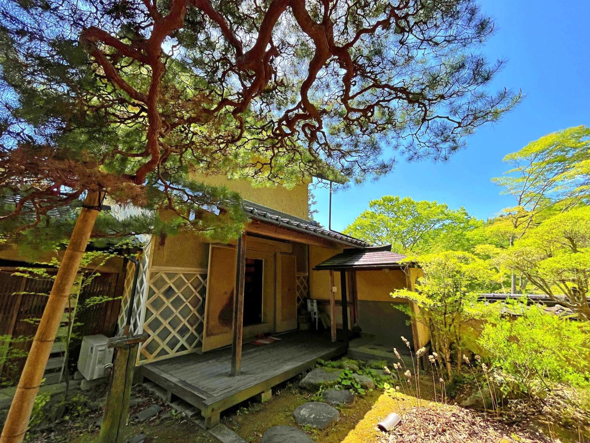 ゲストハウス 下瀬 アゲマツ 飯田町 エクステリア 写真
